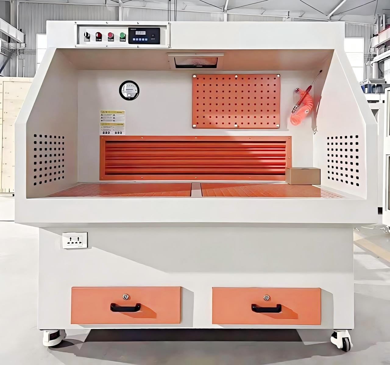 Quelle table de meulage à vide est utilisée pour le broyage et le polissage en aluminium?